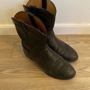 Ariat Black Heritage Roper